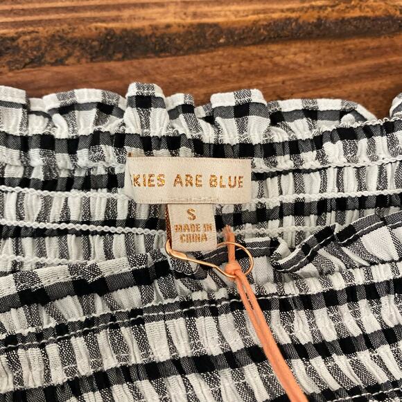 NEW Skies Are Blue Gingham Smocked Blouse Size Small - Picture 3 of 11